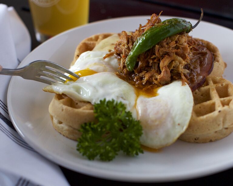 brisket and peppers 768x614